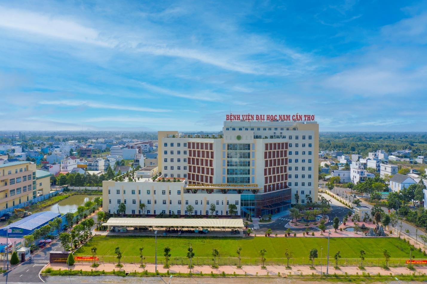 CHỌN ĐÚNG NGÀNH TẠI DNC – SẴN SÀNG BỨT PHÁ CÙNG HÀNG LOẠT HỌC BỔNG HẤP DẪN 2026 - hinh 2